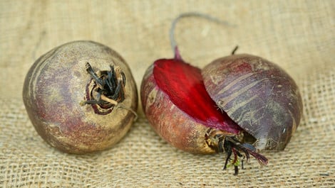 Gefüllte Rote Bete: Rezept mit Grünkohl