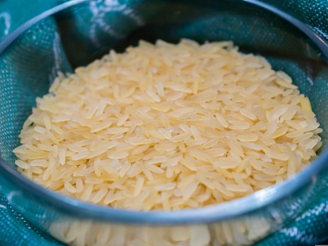 Wenn du keine Kartoffeln verwendest, kannst du als Sättigungsbeilage Reis oder Hirse verwenden.