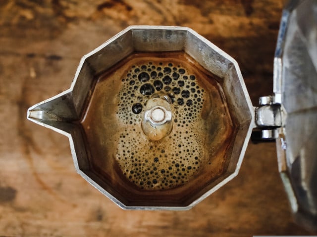Freddo Cappuccino: Schnell zubereiteter Eiskaffee Freddo Cappuccino wird mit frischem Espresso zubereitet.